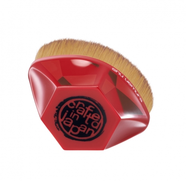 petal 55 foundation brush crafted in japan